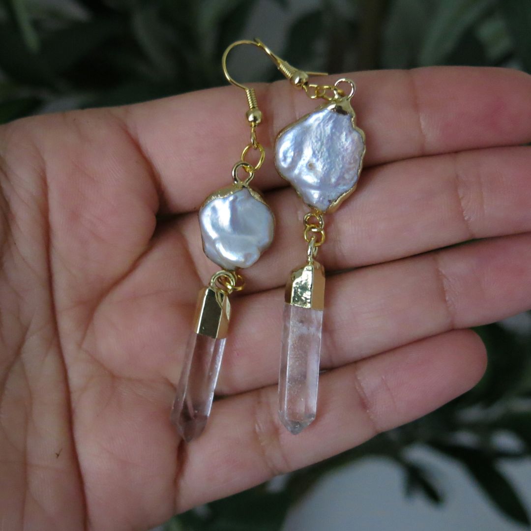 Lumia- Keshi Pearl & Quartz Earrings