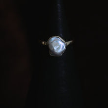 Venus-Pearl size 7 Ring