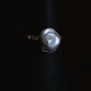 Venus-Pearl size 7 Ring