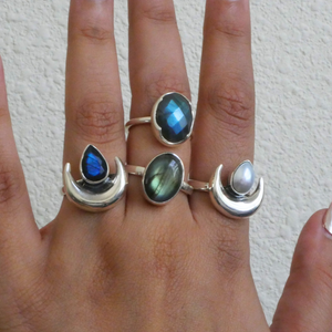 Labradorite Luna Size 5 Ring